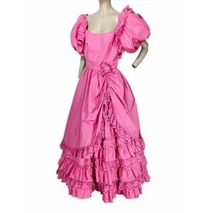 Vintage 70s Southern Belle Victorian Medieval Tiered Lace Ball Gown Dress Pink